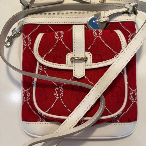 Dooney and Bourke Vintage Letter Carrier Red and White Crossbody Bag - Picture 1 of 13